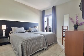 Hotel Montmar