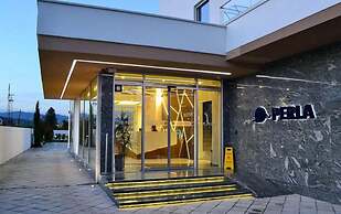 Perla Luxury