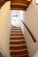 B&B Stradivari