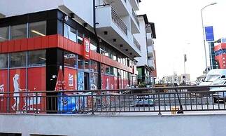 Emerald Apartment