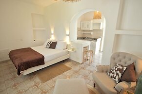 Ravino Secret Retreat