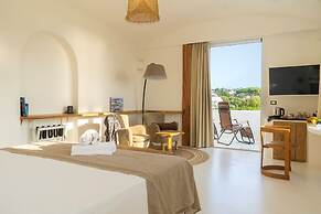 Ravino Secret Retreat