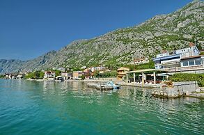Apartments Corovic