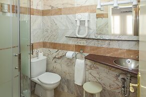 Hotel Àgora