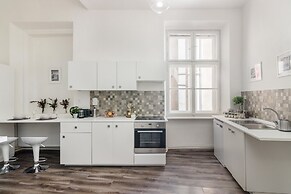 Historic Centre APTs by Michal&Friends