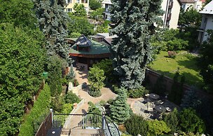 Hotel Conti