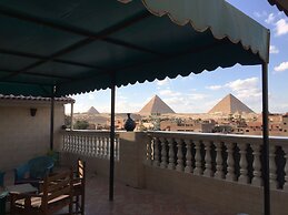 Pyramids Inn Motel