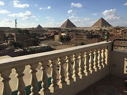 Pyramids Inn Motel