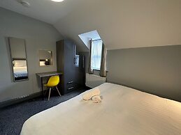 Bentinck Apartments