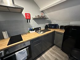 Bentinck Apartments