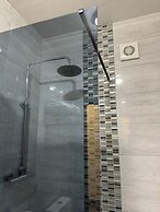 Bentinck Apartments