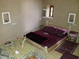 Kasbah Izoran