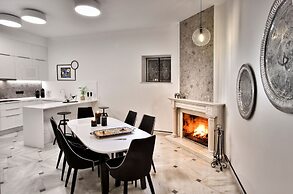Aldis Plaka Mansion by K&K