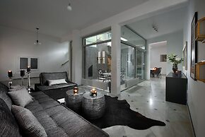 Aldis Plaka Mansion by K&K