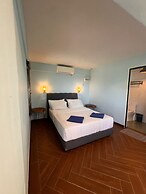 1511 Coconut Grove