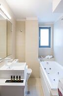 Crystal Green Signature Condos Glyfada