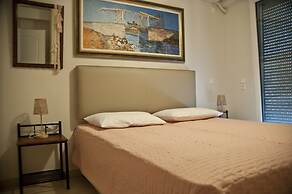 Chalkida Apartments