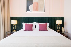 Nasma Luxury Stays - City Walk