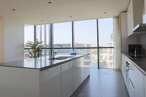 Nasma Luxury Stays - City Walk