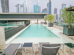 Nasma Luxury Stays - City Walk