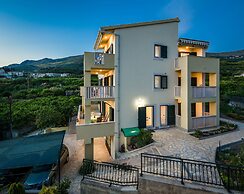 Villa Leon