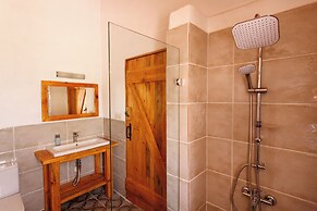 Ionia Guest House
