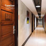 Travelbee Seaside Inn