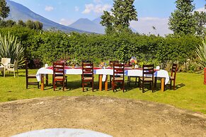 Ingagi Park View Lodge