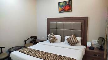 Hotel Ozas Grand