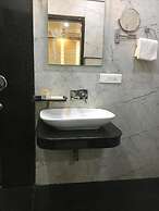Hotel Ozas Grand