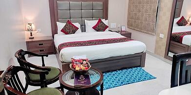 Hotel Ozas Grand