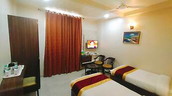 Hotel Ozas Grand