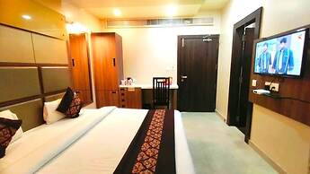 Hotel Ozas Grand