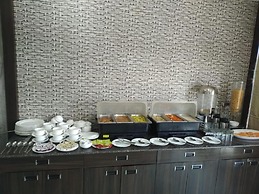 Hotel Ozas Grand