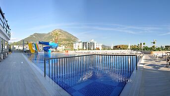 Campus Hill Hotel