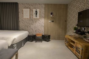 Fengjia K Hotel