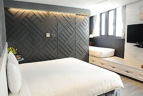 Fengjia K Hotel