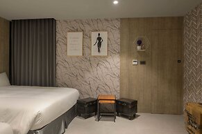 Fengjia K Hotel