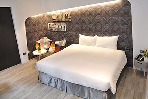 Fengjia K Hotel