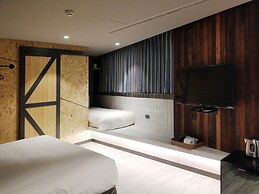 Fengjia K Hotel