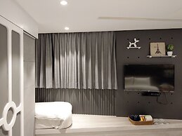 Fengjia K Hotel