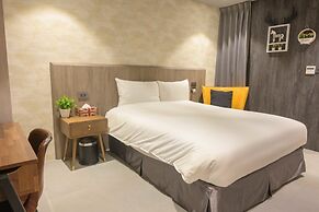Fengjia K Hotel