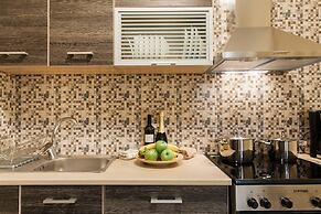 Central Quiet Safe Apartment
