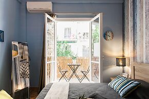 Central Quiet Safe Apartment