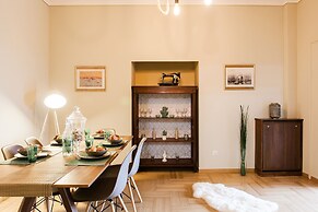High Class Huge Central Apartment