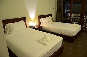Saksiri Riverside Boutique Hotel