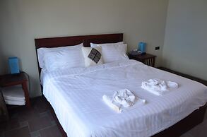 Saksiri Riverside Boutique Hotel