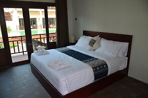 Saksiri Riverside Boutique Hotel