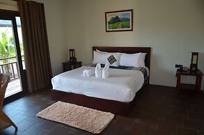 Saksiri Riverside Boutique Hotel