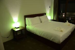 Saksiri Riverside Boutique Hotel